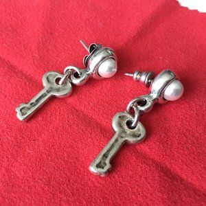 Uno de 50 Abre, ¡ostras! Earrings